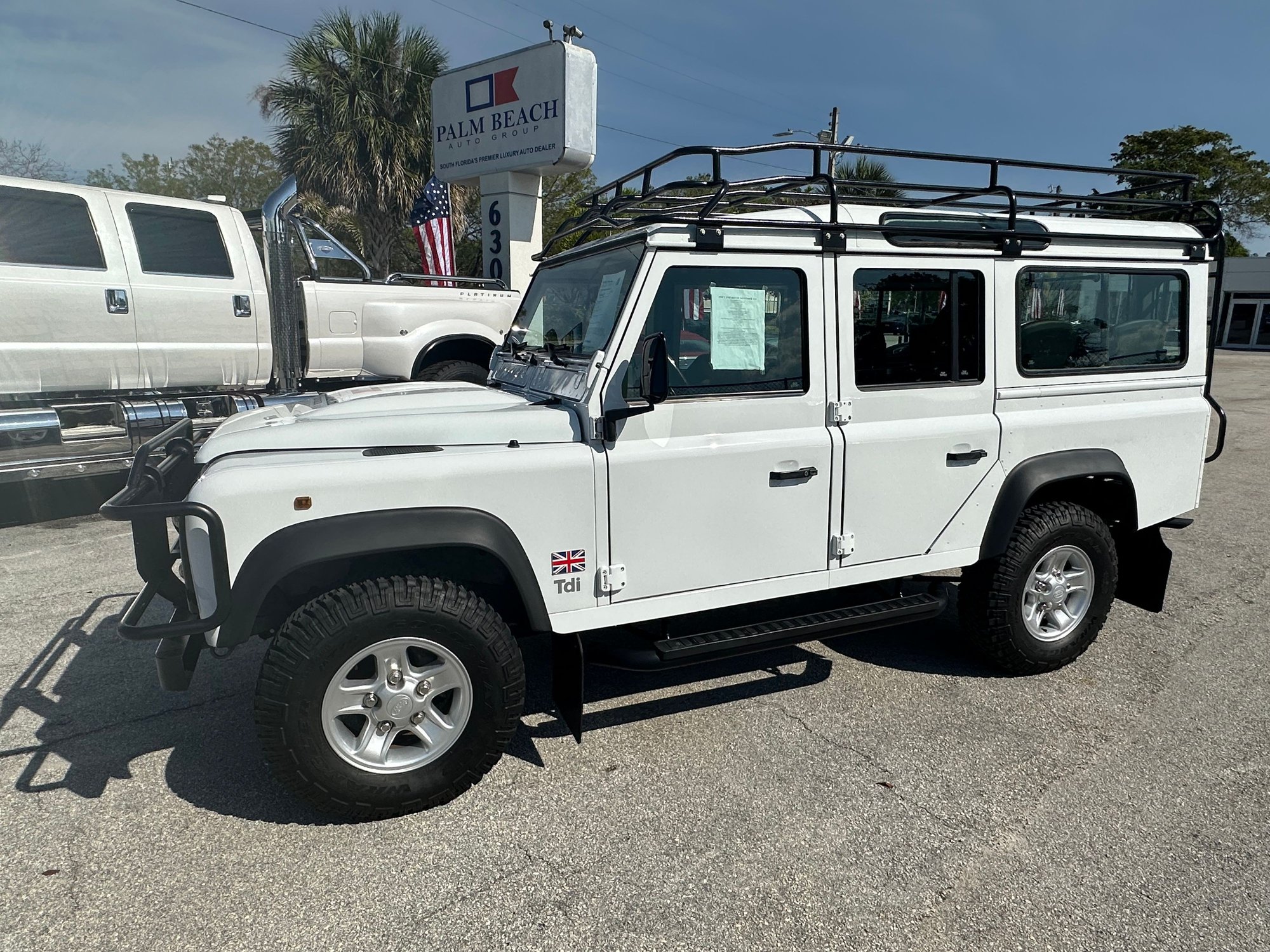 1995 Land Rover Defender 90 - 1995 land rover defender 110 - Used - VIN SALLDHM68MA968960 - 151,788 Miles - 4 cyl - 4WD - Manual - Wagon - White - Delray Beach, FL 33483, United States