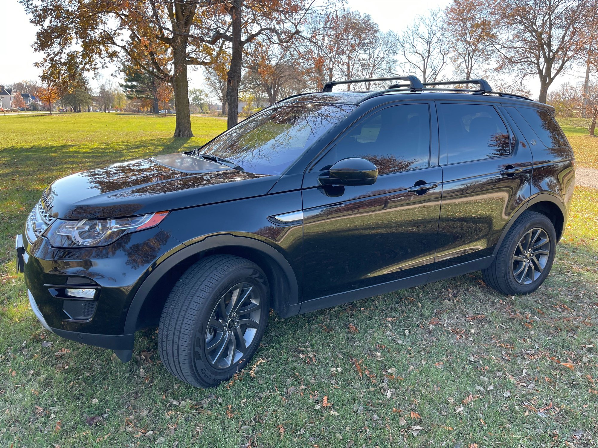2019 Land Rover Discovery Sport - 2019 LandRover Discovery Sport HSE - Unlimited Milage Factory Warranty until 5/2024 - Used - VIN SALCR2FX1KH787220 - 60,700 Miles - 4 cyl - 4WD - Automatic - SUV - Black - Eau Claire, WI 54703, United States