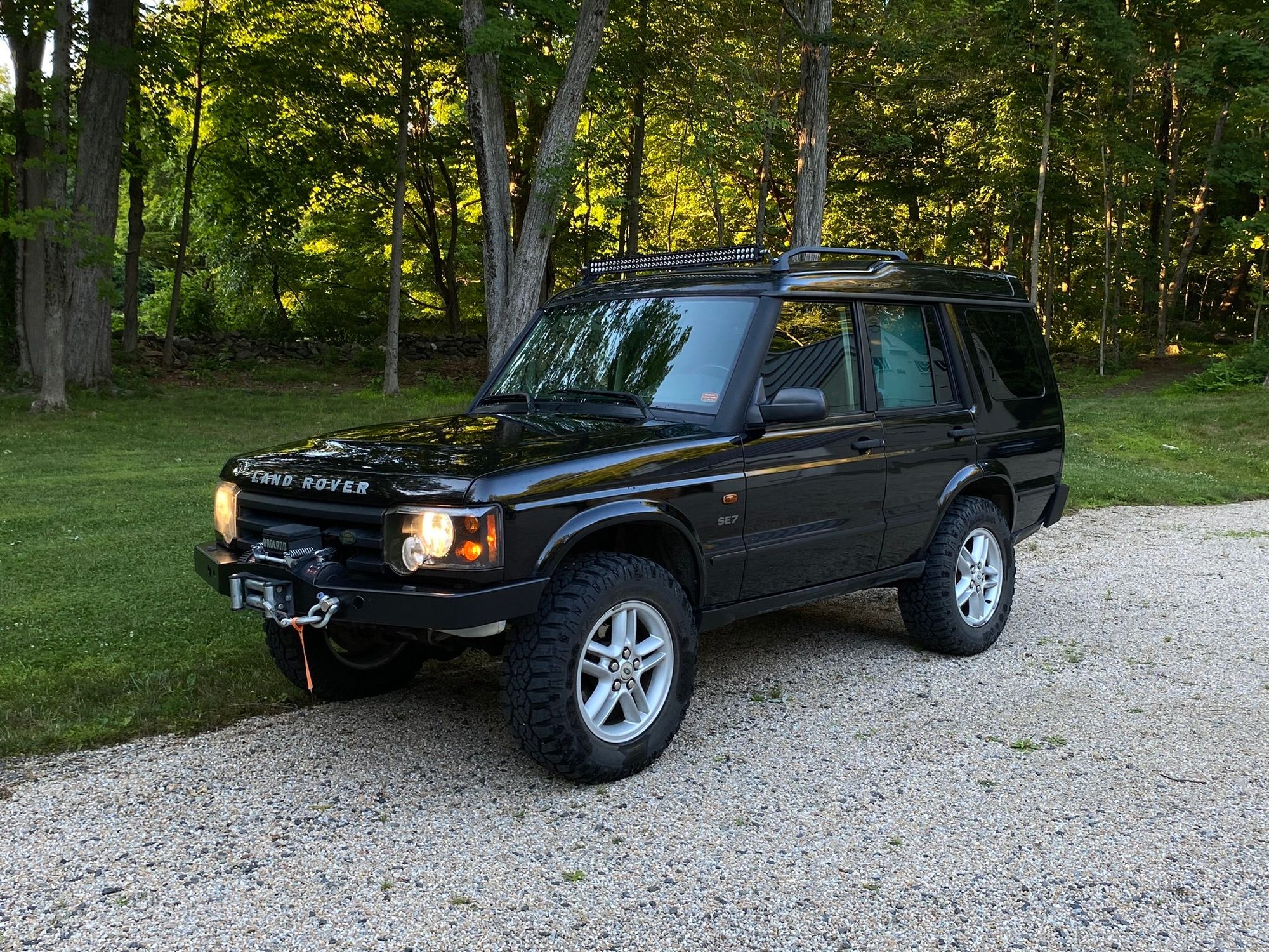2003 Land Rover Discovery - 2003 LR Discovery 2 SE7 Camper - Used - VIN (will add)....... - 127,600 Miles - 8 cyl - 4WD - Automatic - SUV - Black - New Milford, CT 06776, United States