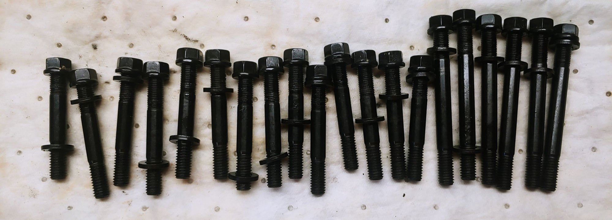 Engine - Internals - Land Rover V8 ARP Head Studs - full set - Used - 1970 to 2004 Land Rover All Models - Lynchburg, VA 24503, United States