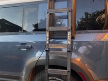 I used 3 OEM screws and 1 PUK. The tolerance is very tight on the OEM. Using 4 OEM was too tight for the new hinge to close comfortably. Not a critique. Just a slight difference. 