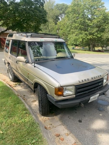 1998 Land Rover Discovery - 1998 Disco 1 NAV 300tdi manual - Used - VIN saljy1245wa777207 - 204,400 Miles - 4 cyl - 4WD - Manual - SUV - Gold - Silver Spring, MD 20901, United States