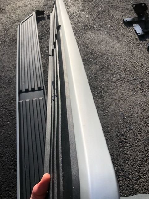 Accessories - Genuine LR3 & 4 Side steps and sills - immaculate - Used - 2005 to 2009 Land Rover LR3 - 2009 to 2016 Land Rover LR4 - Ramsey, NJ 07458, United States