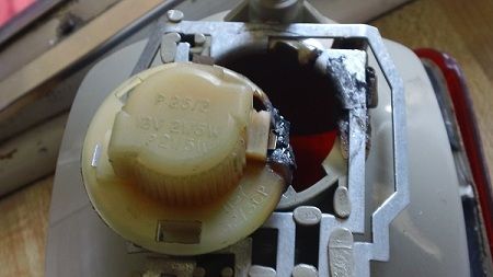 Tail Light Burned Bulb Connector Small