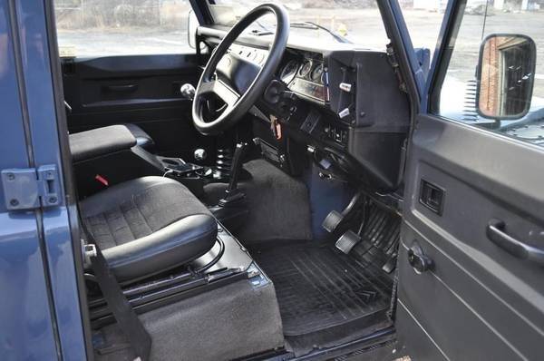 1990 Land Rover Range Rover - 1990 Land Rover Defender 110 County Estate - Used - VIN 1111111111 - 144 Miles - 4WD - Manual - Truck - Blue - Washington, CT 06793, United States