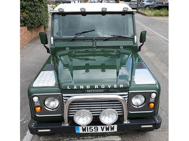 2000 Land Rover Discovery - Landrover Defender 90 TD5 - for sale - Used - VIN SALLDVA87YA192572 - 150,000 Miles - 4 cyl - 4WD - Manual - Truck - Whitstable CT5 4H, United Kingdom