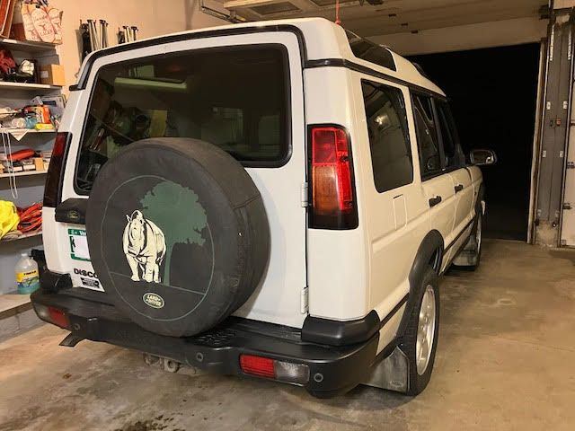 2004 Land Rover Discovery - 2004 Land  Rover Discovery SE Trail - Used - VIN SALTY19464A850175 - 169,500 Miles - 8 cyl - 4WD - Automatic - SUV - White - Easthampton, MA 01027, United States