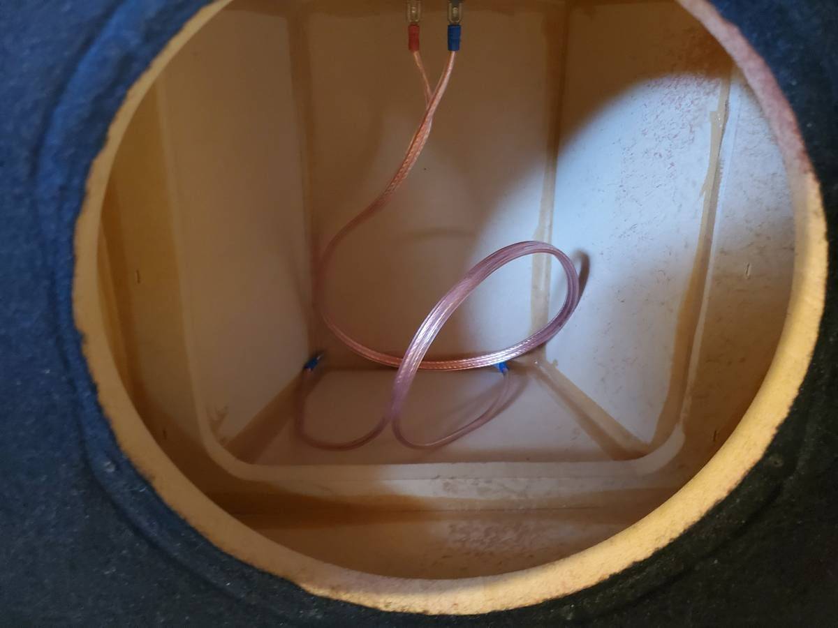 - 93-02 Camaro Stealth 10" Subwoofer Box by Subthump - Seekonk, MA 02771, United States