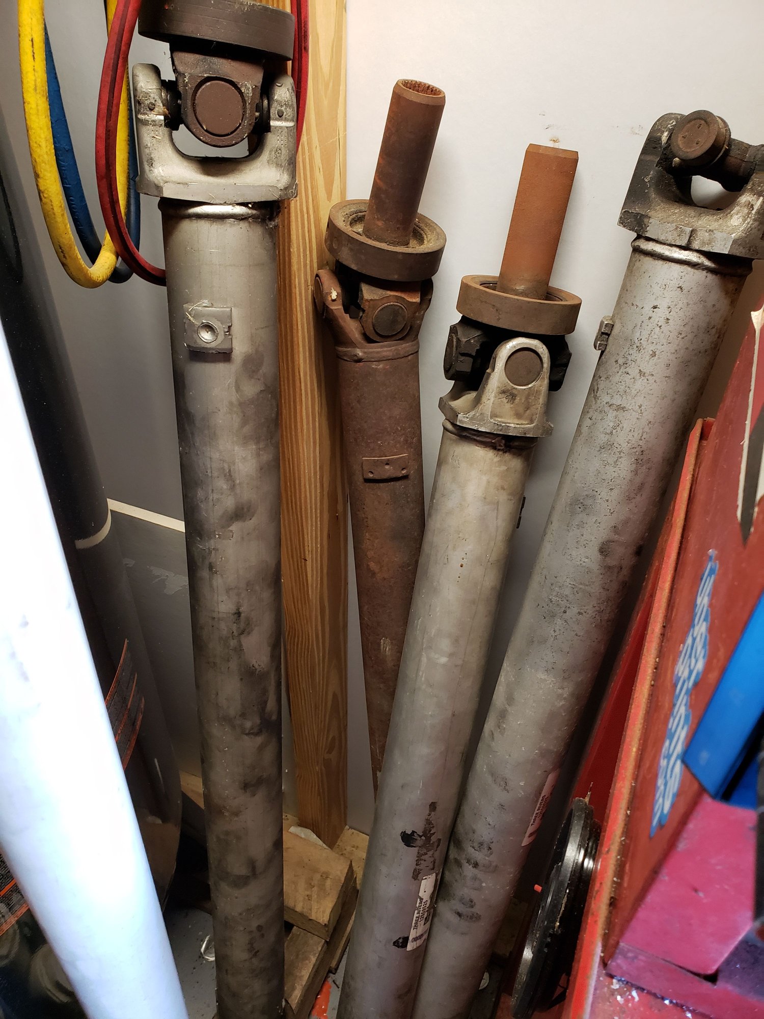  - Assortment of Fbody parts, tail lights, LS1 swap, T56 swap, interior parts, plus more - Fort Lauderdale, FL 33321, United States