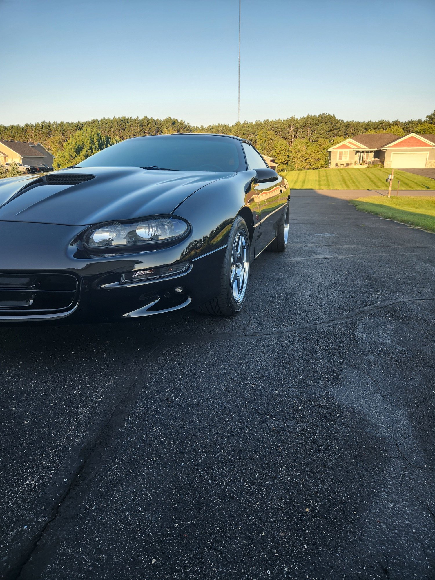 2001 Chevrolet Camaro - 2001 Camaro SS M6 Low Miles 34,600 - Used - VIN 2G1FP22GX12104290 - 34,600 Miles - 8 cyl - 2WD - Manual - Coupe - Black - Big Lake, MN 55309, United States