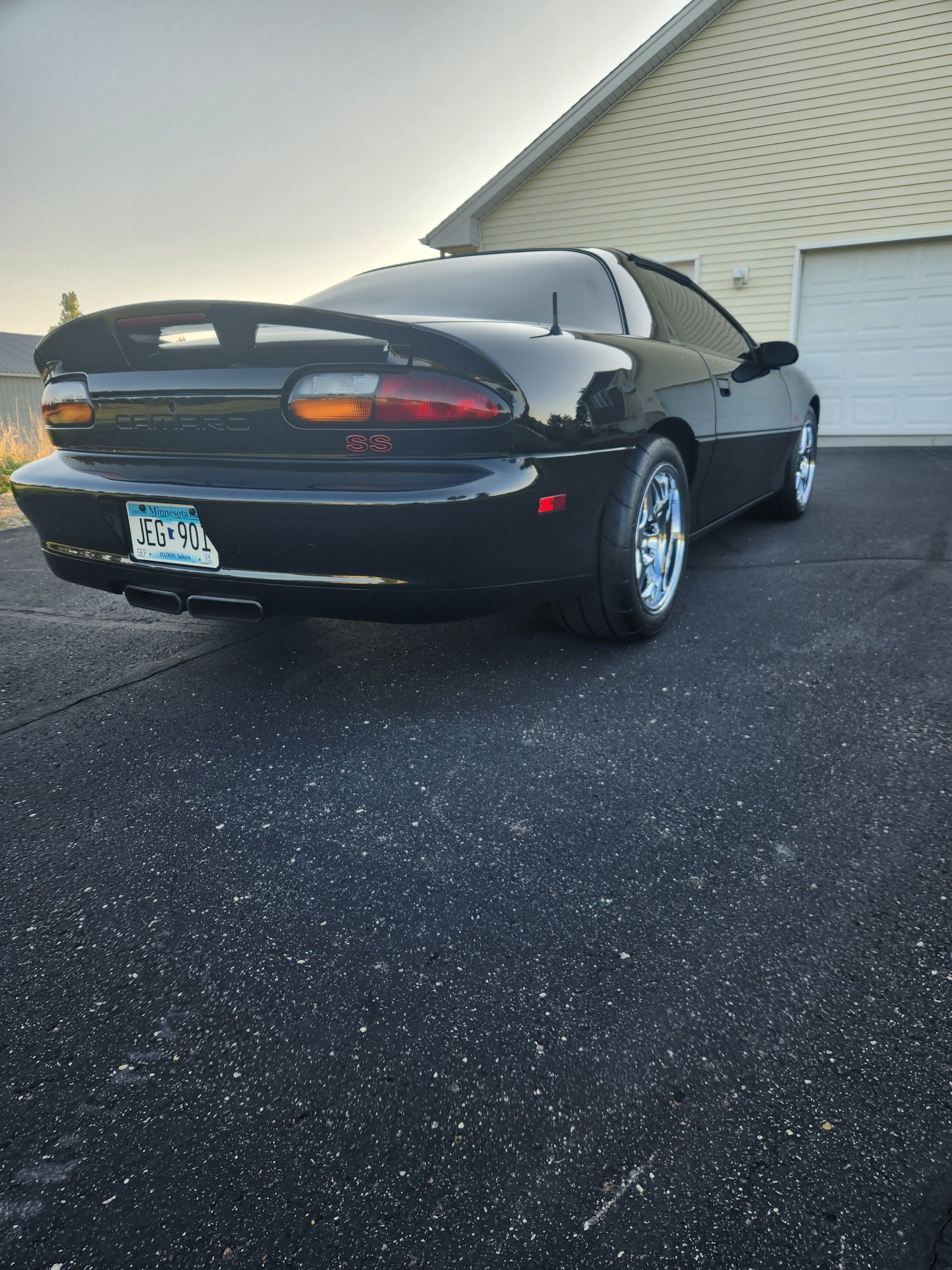 2001 Chevrolet Camaro - 2001 Camaro SS M6 Low Miles 34,600 - Used - VIN 2G1FP22GX12104290 - 34,600 Miles - 8 cyl - 2WD - Manual - Coupe - Black - Big Lake, MN 55309, United States