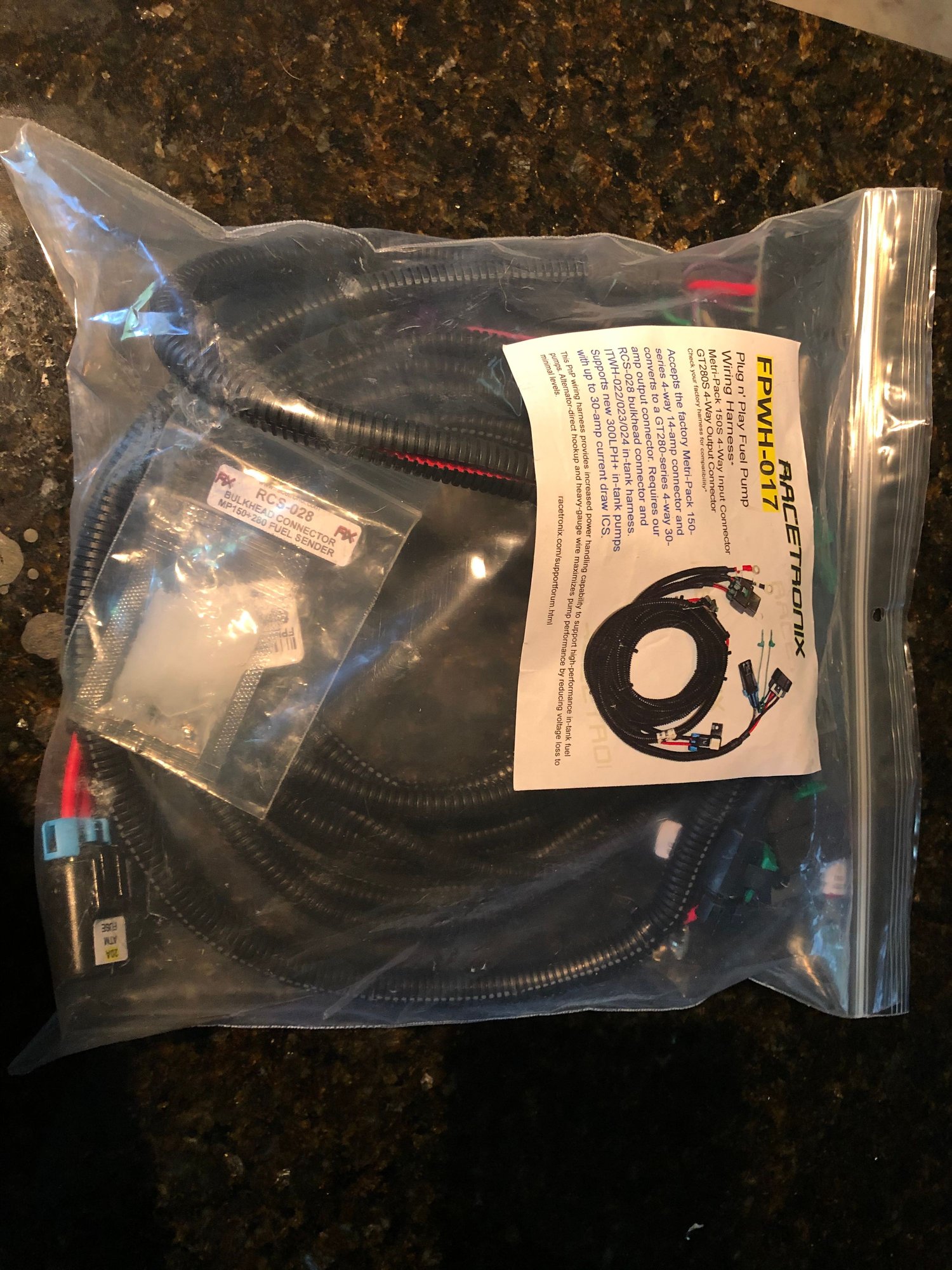  - Racetronix 255 pump, hotwire kit, bucket, and c5 fuel pressure reg kit for 99-02 - Cincinnati, OH 45040, United States