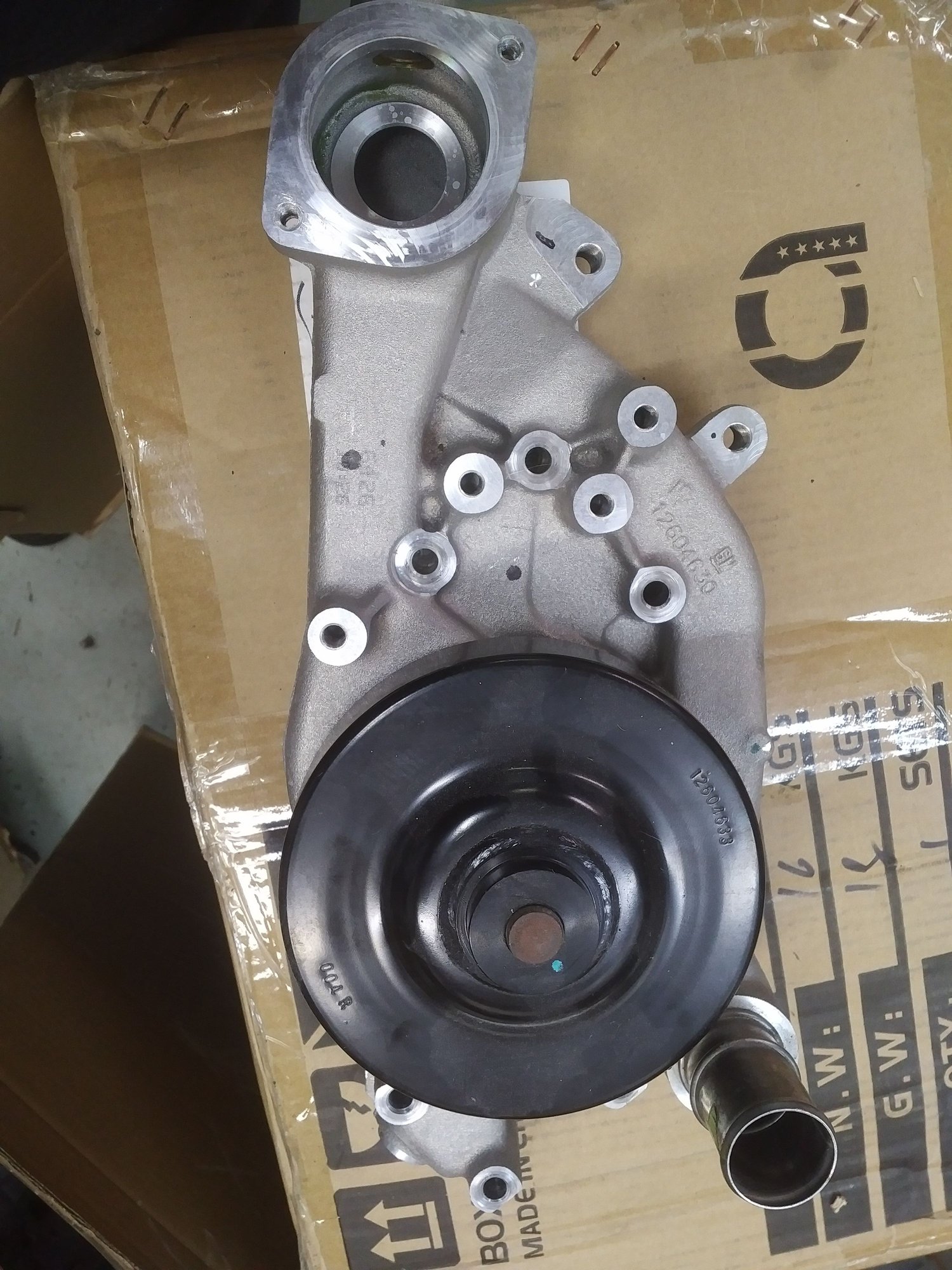 Engine - Intake/Fuel - 06-13 LS3 Corvette Waterpump NEW Takeoff - New - 0  All Models - Cooper City, FL 33026, United States