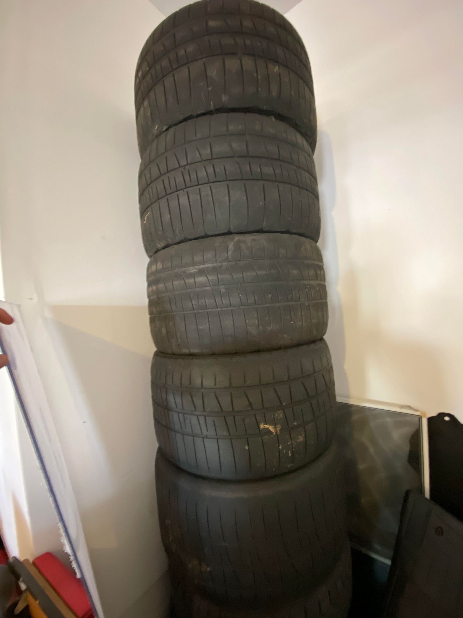  - Racecar part out New low prices Hoosier hubs/ koni coilover setup/18x11 wheels / more - Hendersonville, TN 37207, United States