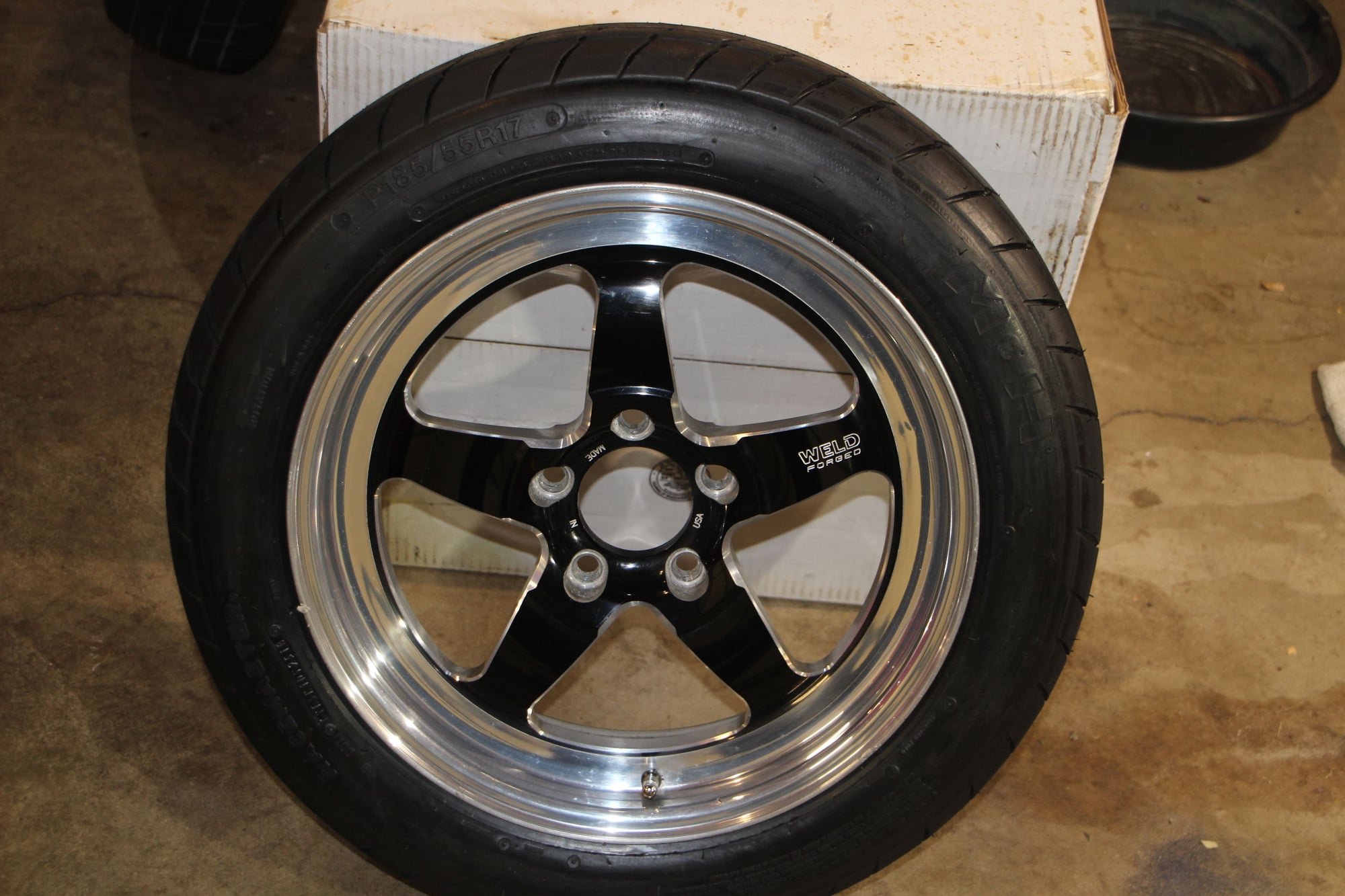  - 17" x 5.5" WELD RTS S71 Front Runners and M&H Racemaster tires - Portage, IN 46368, United States