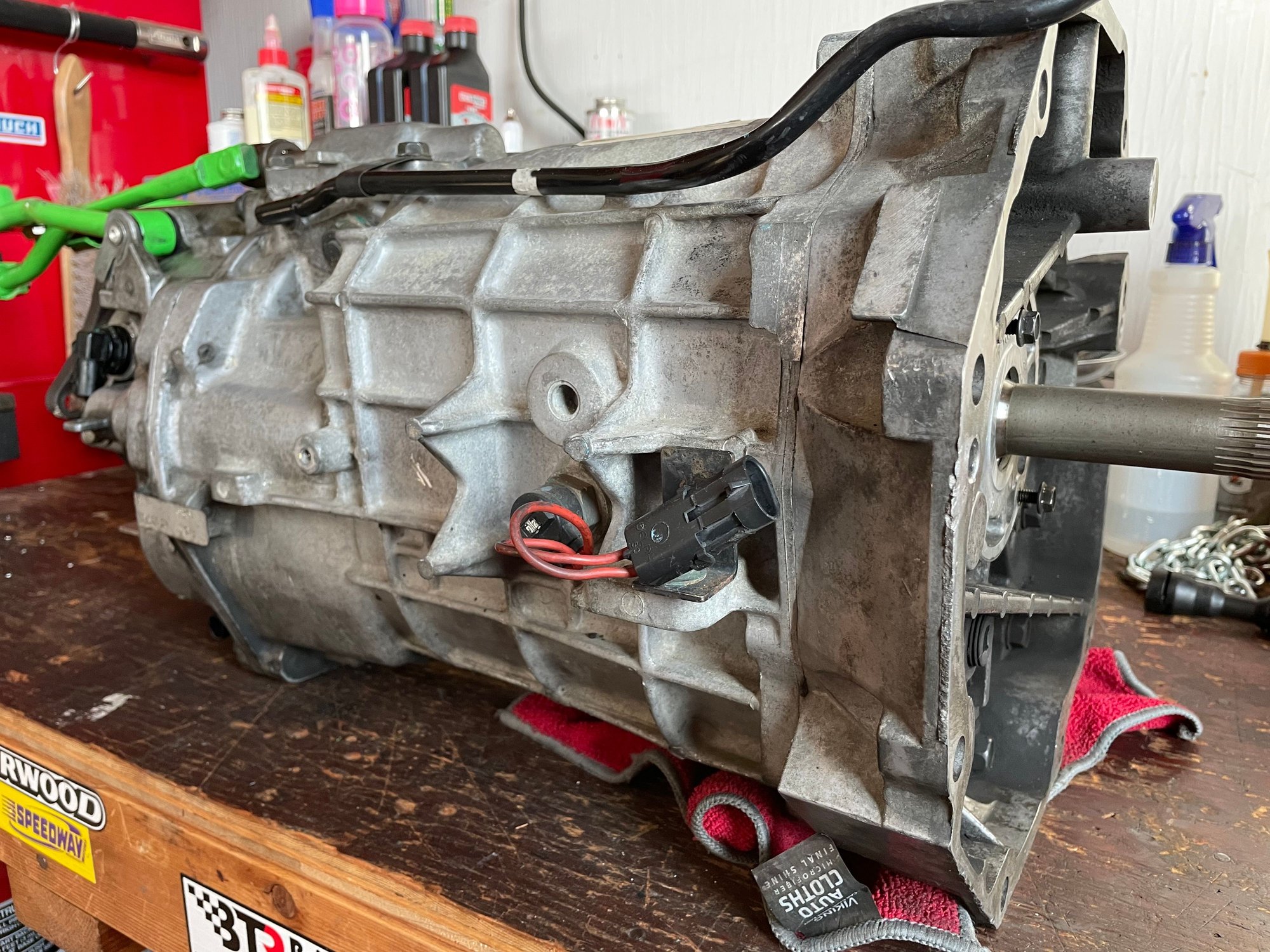 Drivetrain - 2005 CTS-V 6 speed transmission - Used - 2004 to 2007 Cadillac CTS-V - Minerva, OH 44657, United States