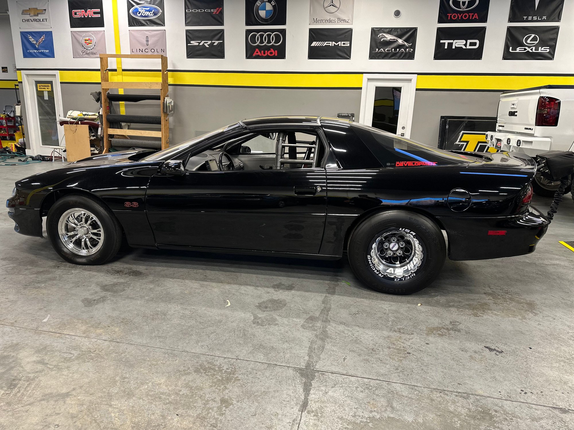 1998 Chevrolet Camaro -  - Used - VIN 2g1fp22gxw2128998 - 110,000 Miles - 8 cyl - 2WD - Automatic - Coupe - Black - Fremont, CA 94539, United States