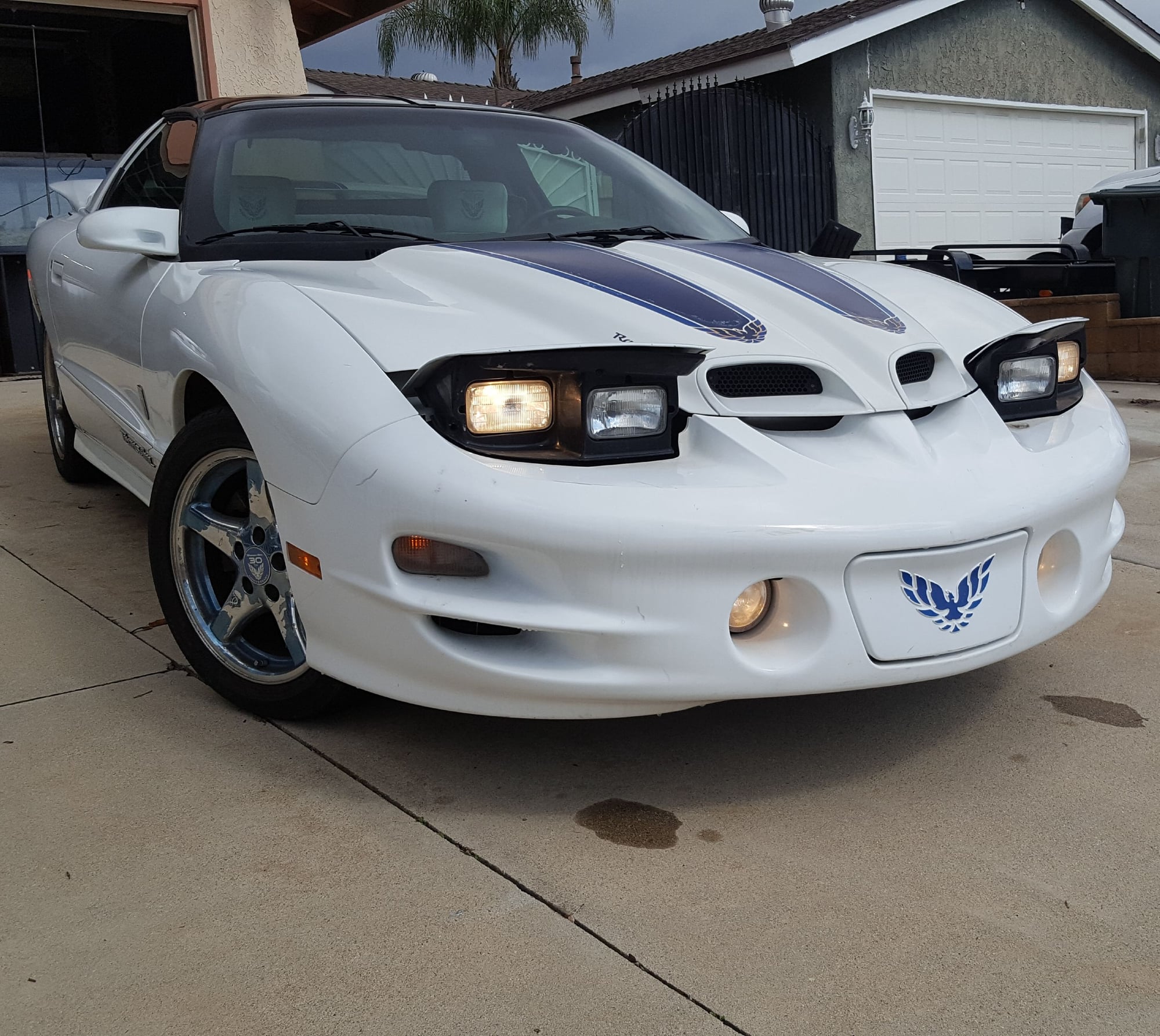 1999 Pontiac Firebird - 1999 30th Anniversary Trans Am WS6 - Used - VIN 2G2FV22G1X2222934 - 122,282 Miles - 8 cyl - 2WD - Manual - Coupe - White - Southern California, CA 917**, United States