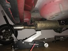Exhaust needs to hang for proper installation