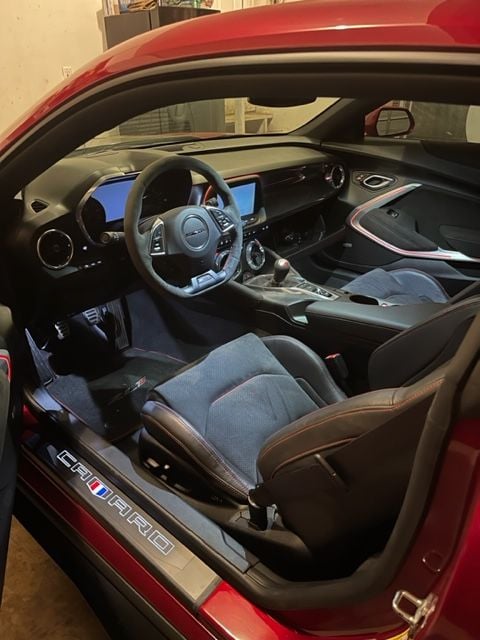 2018 Chevrolet Camaro - 18 ZL1  M6 5k miles heads cam maggy 2650 - Used - VIN 1G1FJ1R69J0107501 - 5,000 Miles - 8 cyl - 2WD - Manual - Coupe - Red - Central, NJ 08723, United States