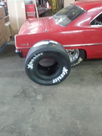 Little bigger tire,  barely fits