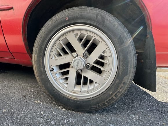 89 Pontiac Firebird Formula 350 Wheels