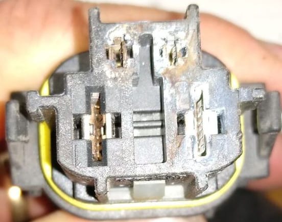 MB connector corrosion.