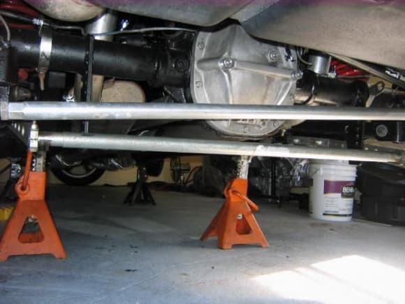 EVM sway bar and tri-link