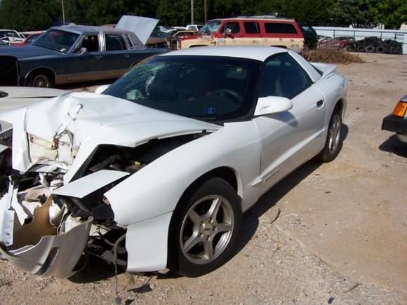 1996 Firebird 3.8 New Salvage all parts available