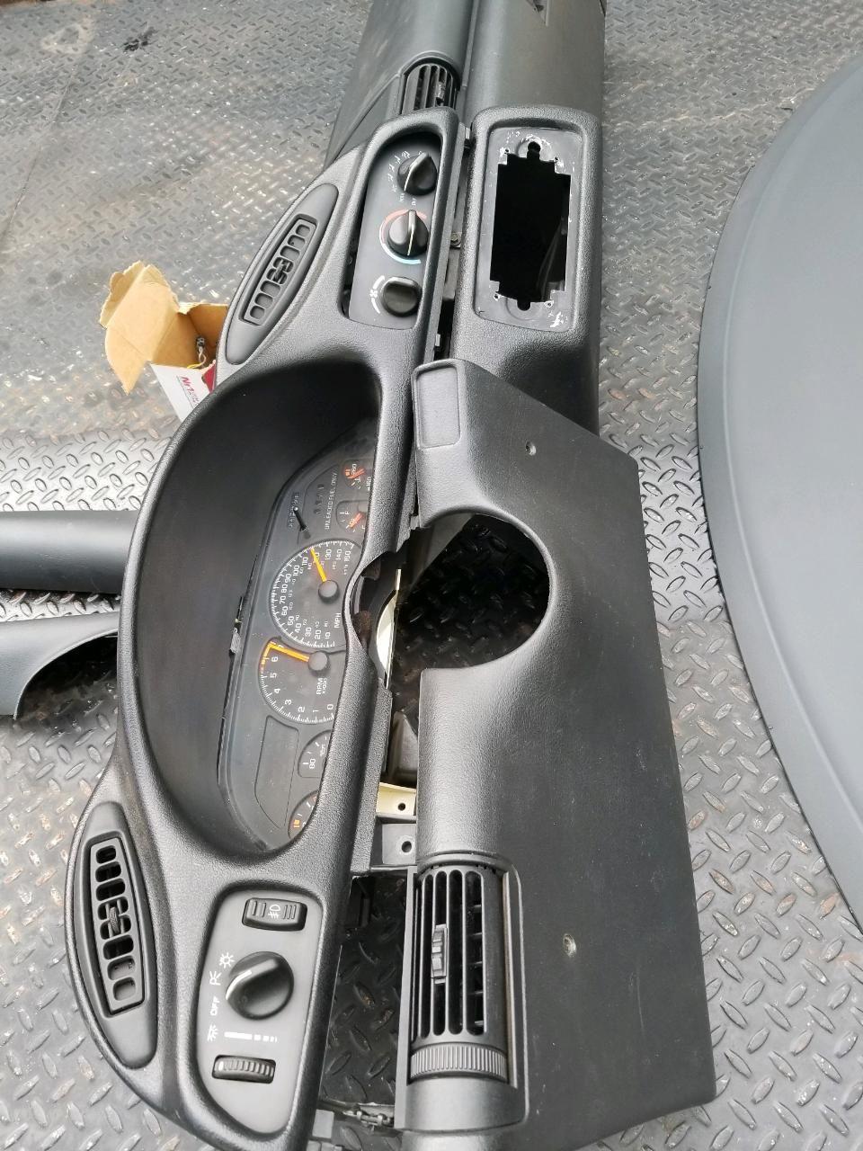  - 93-96 Camaro dashboard - New Windsor, NY 12553, United States