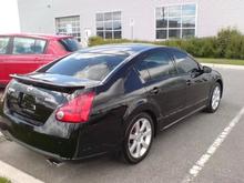 There it is again... who put that Versa there?