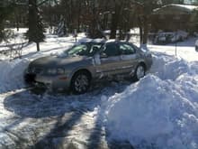 Car_out_of_snow