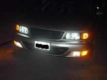 I30 front with lights