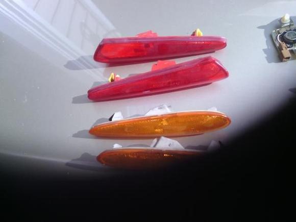 2000 Maxima Amber/Red marker lights