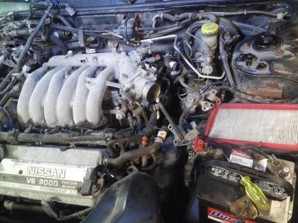 Airbox &amp; MAF off (cleaned) - original UIM Gasket seepage