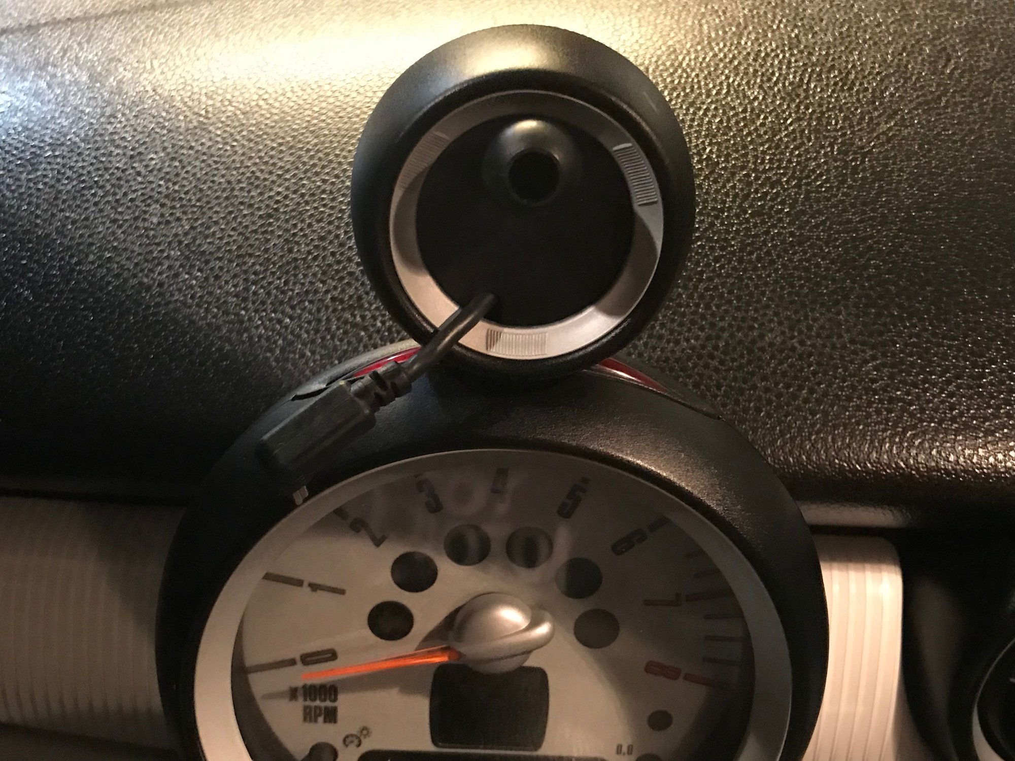 Need Help Identifying Dash Item