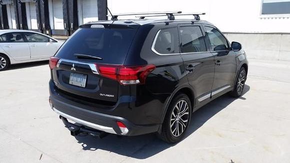 2016 Mitsubishi Outlander GT V6 S AWC (5)