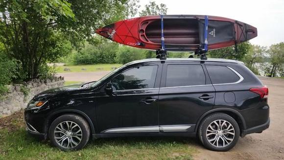 2016 Mitsubishi Outlander GT V6 S AWC, Thule Hull a Port 835PRO, Ascend D10 Sit In Kayak  (6)