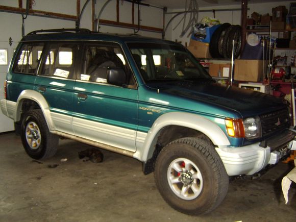 94 Montero SR