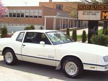 Garage - 84 SS