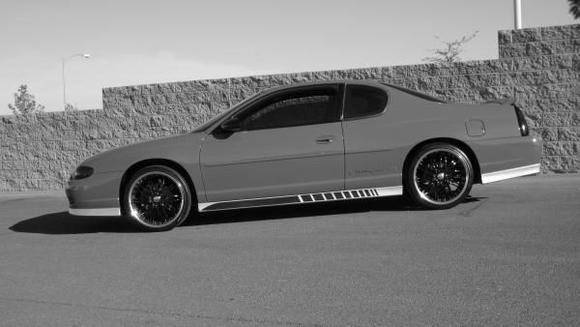 B&amp;W Side