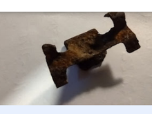 These Clips are 1 inch long and 1/2 inch wide