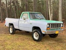 This is my '85 W150. 225 leaning tower of power, NP-435 4 speed, 136k miles. Was an old Forestry Service truck. My plans for this one is a cool 80's styled truck, front police style push bar, roll bar in the back with KC lights, CB antennas coming off the roll bar. Truck needs some body work but I am going to try my hand a painting, obviously gonna paint it the same forestry green cause it's a beautiful color.