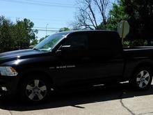 Random Pic of my Hemi
