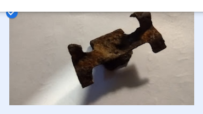 These Clips are 1 inch long and 1/2 inch wide