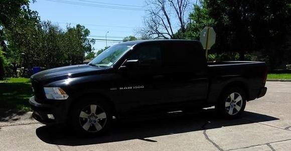 Random Pic of my Hemi