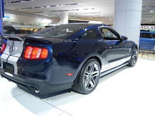 2010 Ford Mustang Shelby GT500 Passenger Side Rear Corner