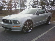 20&quot; Shelby CS69 with Sumitomo tires!
255/35/20 up front and 285/30/20 out back!