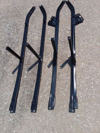 05-09 on left -------------10-13 right side                  OEM reconditioned sets $450
