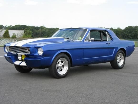 66 Mustang 001